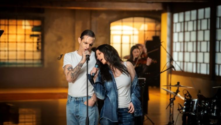 Laura Pausini lança versão em espanhol de "16 de marzo" com Achille Lauro